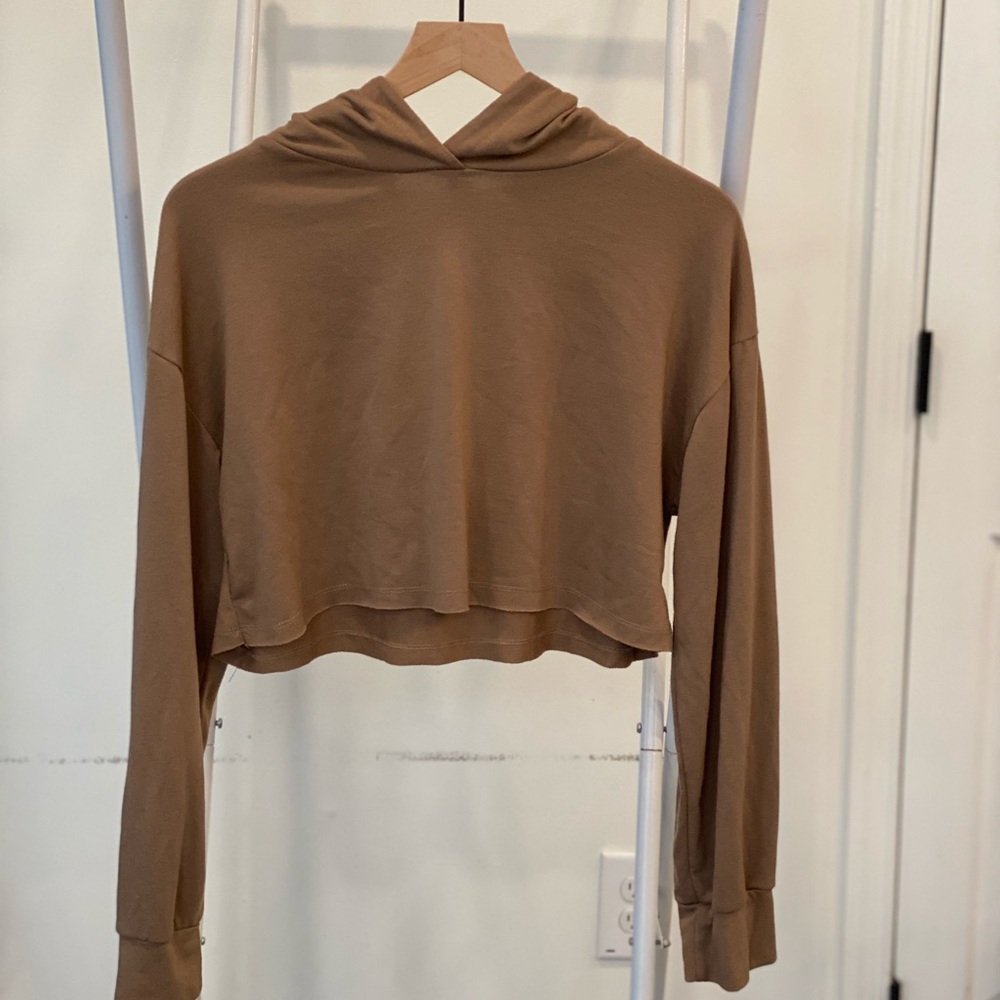 Windsor Camel Cropped Hoodie